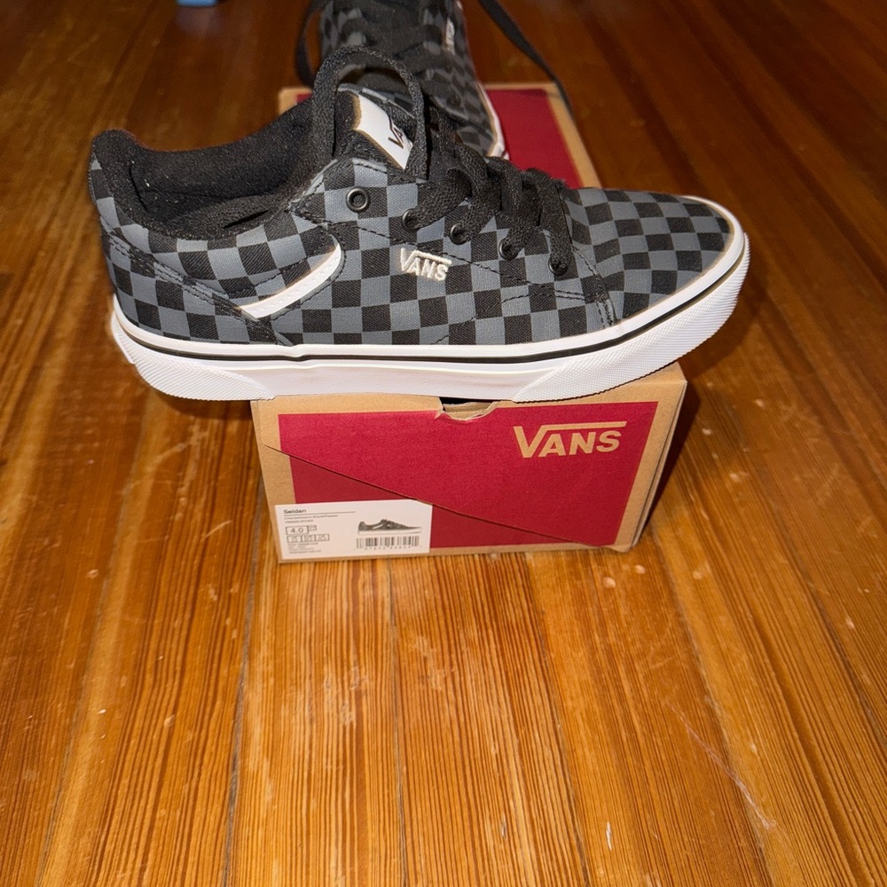Vans Black and Gray Checkered Shoes- Gently worn.